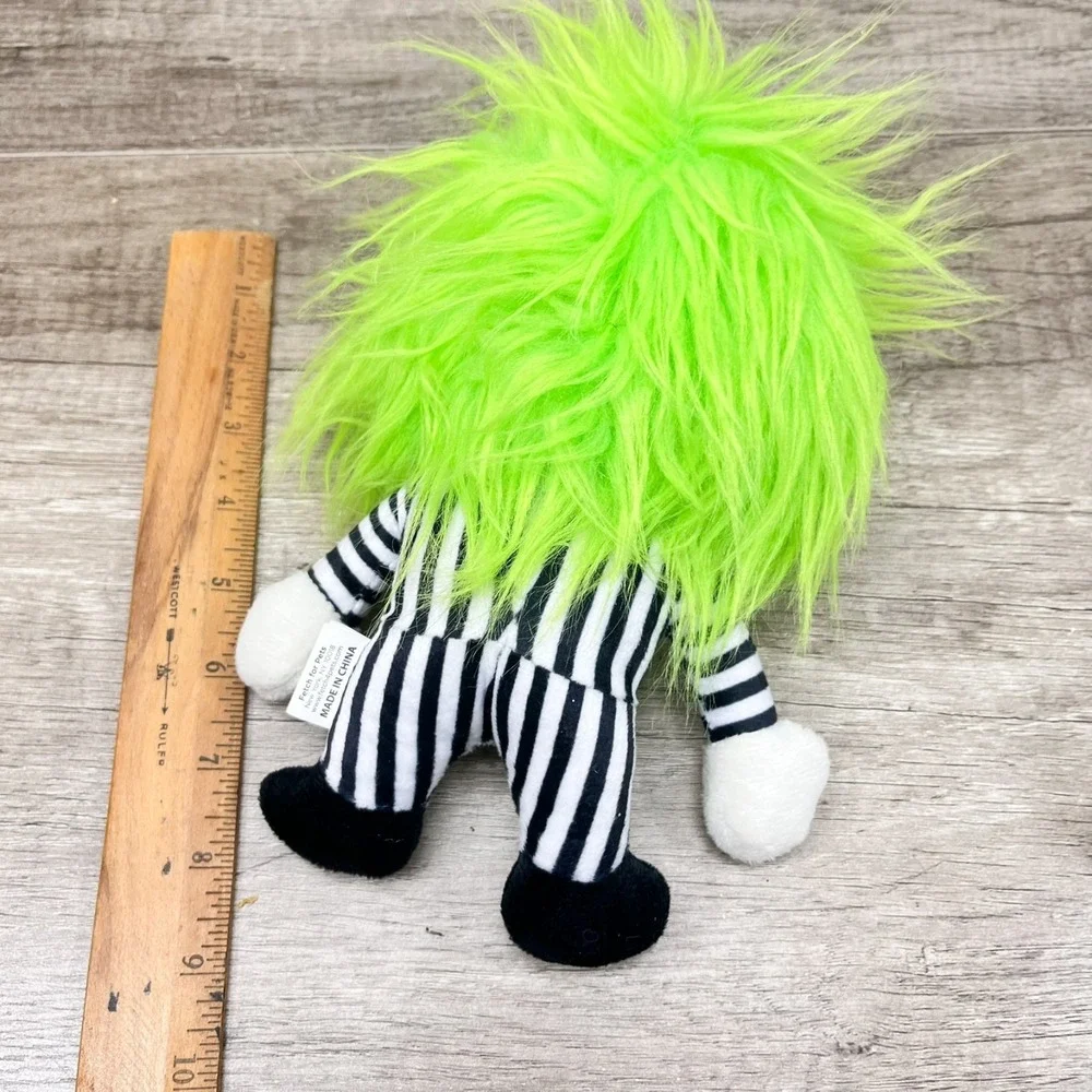Fetch for Pets add spooky‑cute
